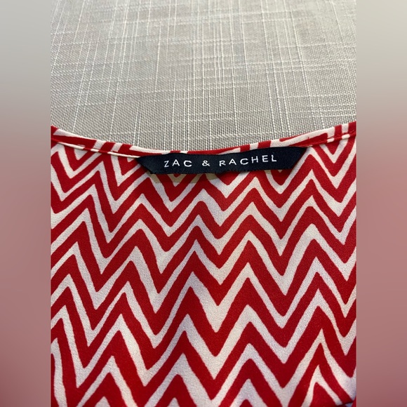 Zac & Rachel blouse in red and cream. Women’s size S - Picture 14 of 15